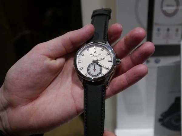 La smartwatch Alpina
