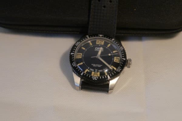 Montre de plongée Sixty Five Oris