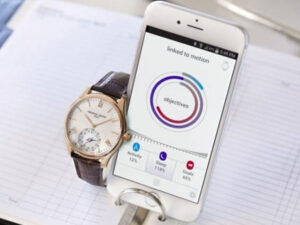 FC-montre-intelligente-avec-son-application