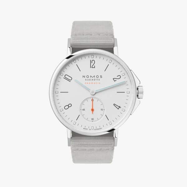 Nomos Glashütte Ahoi Neomatik cadran argent blanc