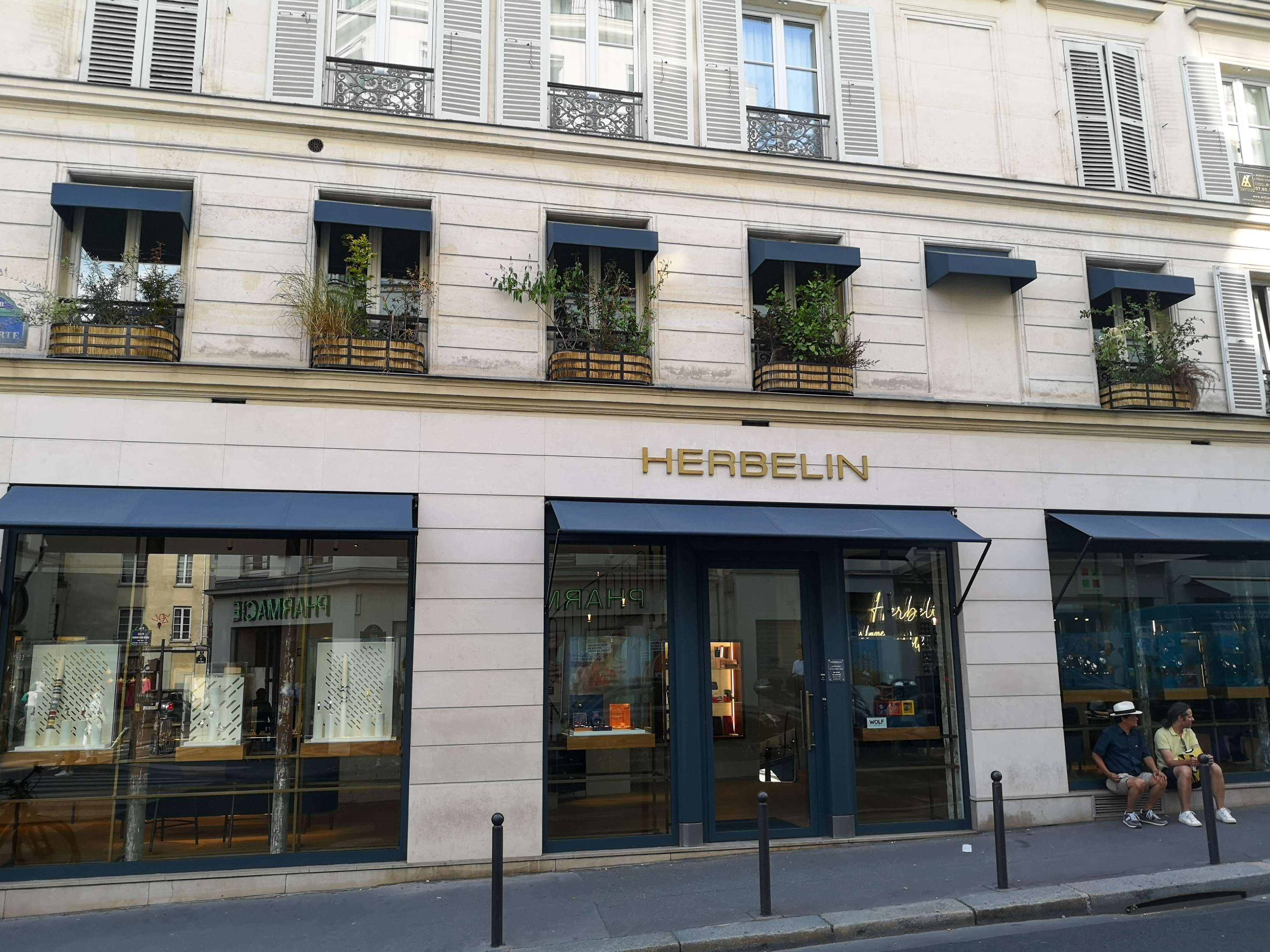 Herbelin-a-Paris-6e