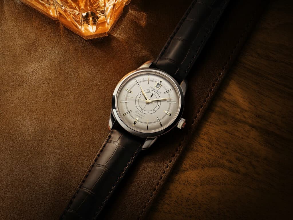 Longines-Conquest-Heritage-Central-Power-Reserve-1
