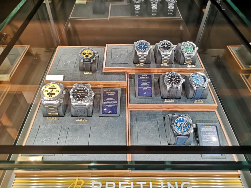 Vitrine Breitling