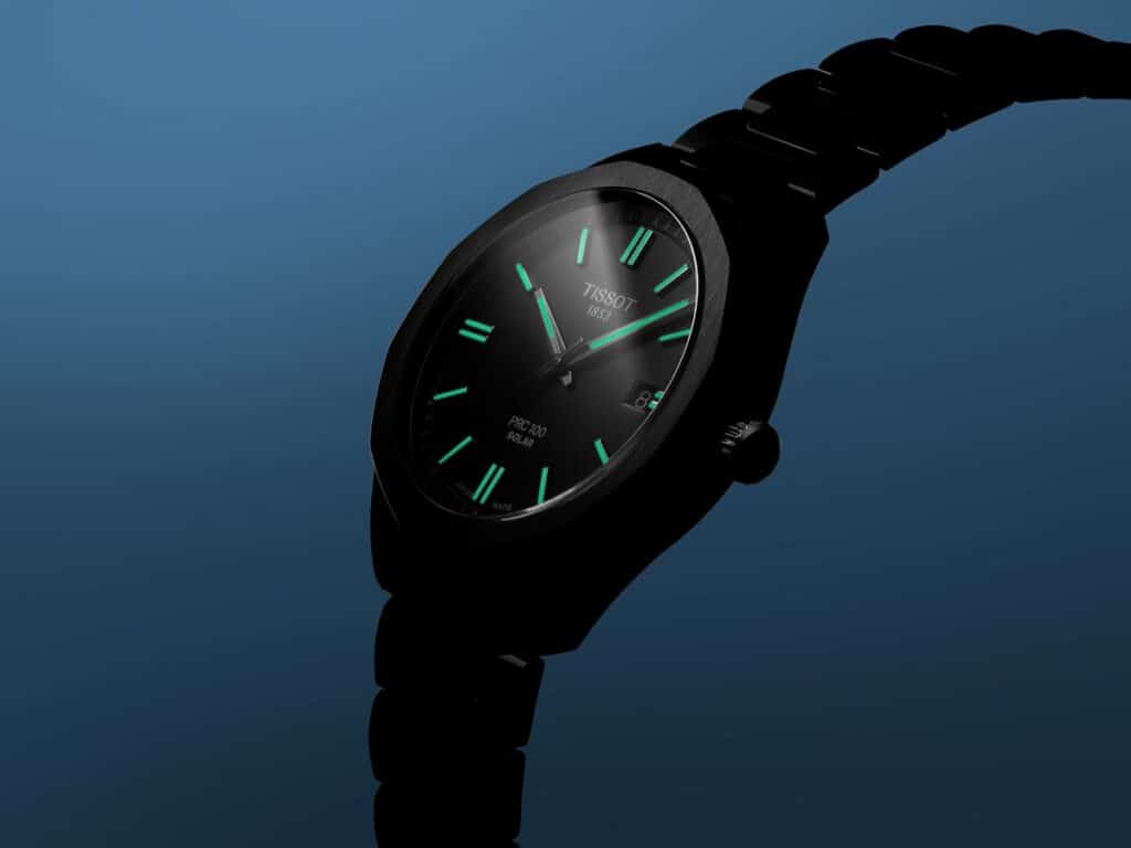 PRC 100 Solar de Tissot la nuit