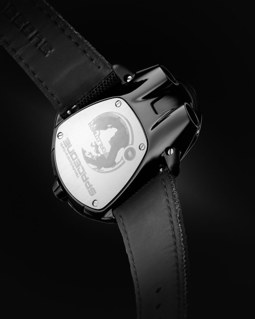 Worldtimer-SpaceOne-fond